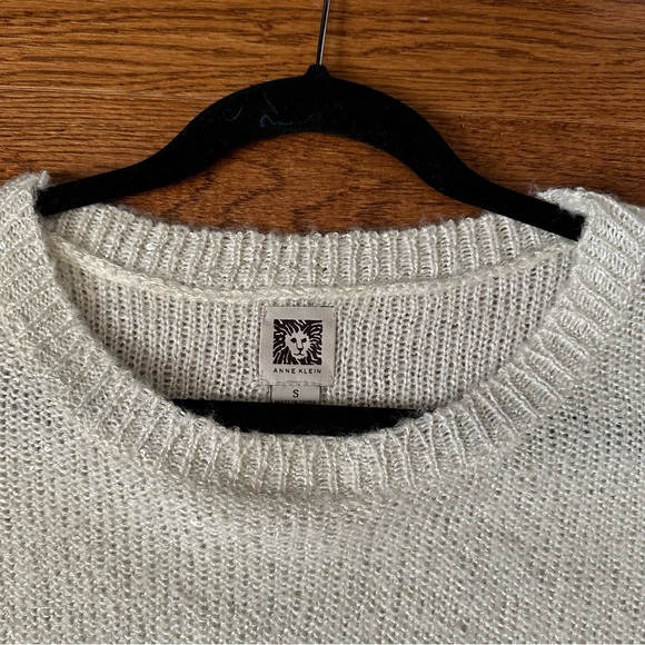 Sequin cropped knit sweater - Picture 3 of 6